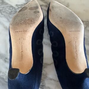 Manolo Blahnik navy suede heels 7 1/2